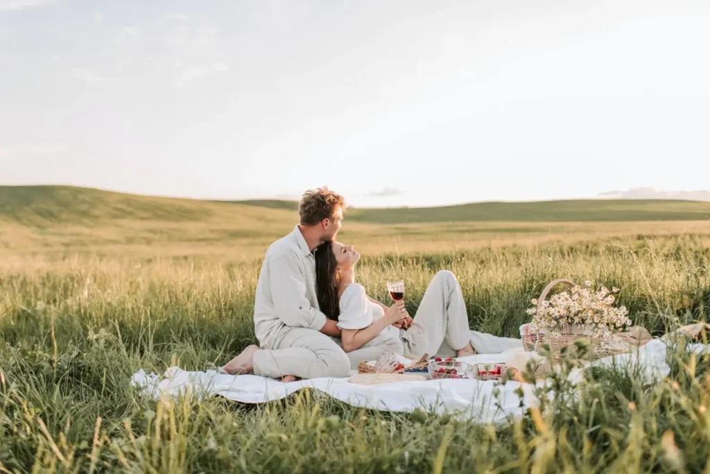 picnic blanket with shoulder strap